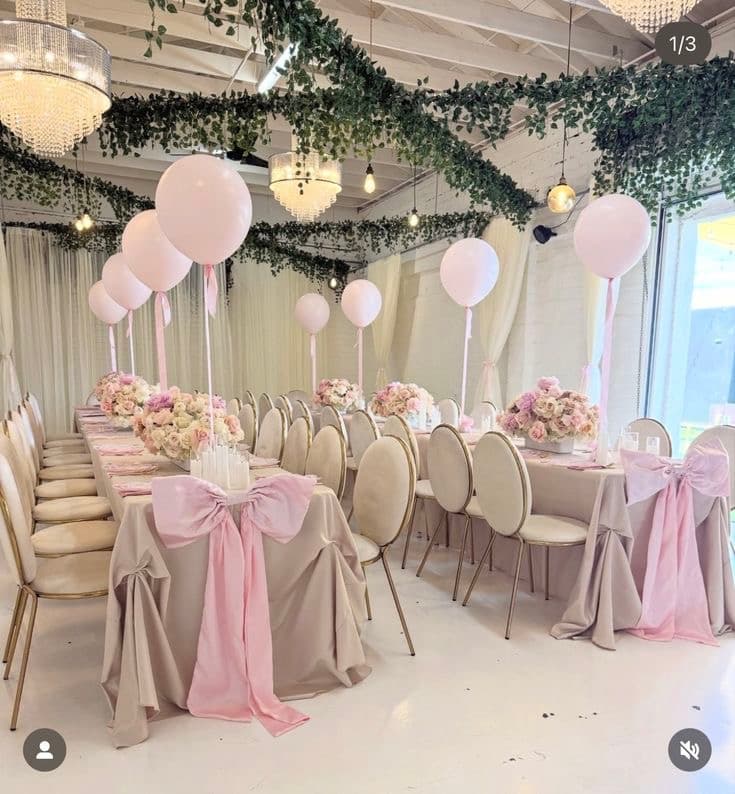 Elegant banquet table decoration